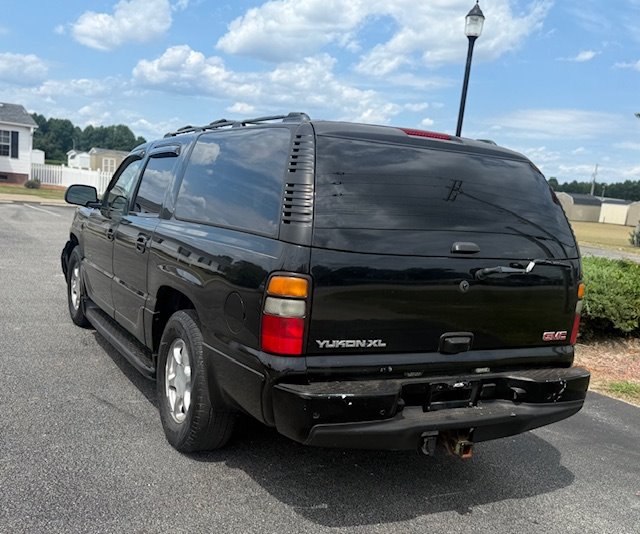 2006 GMC Yukon XL Denali's photo