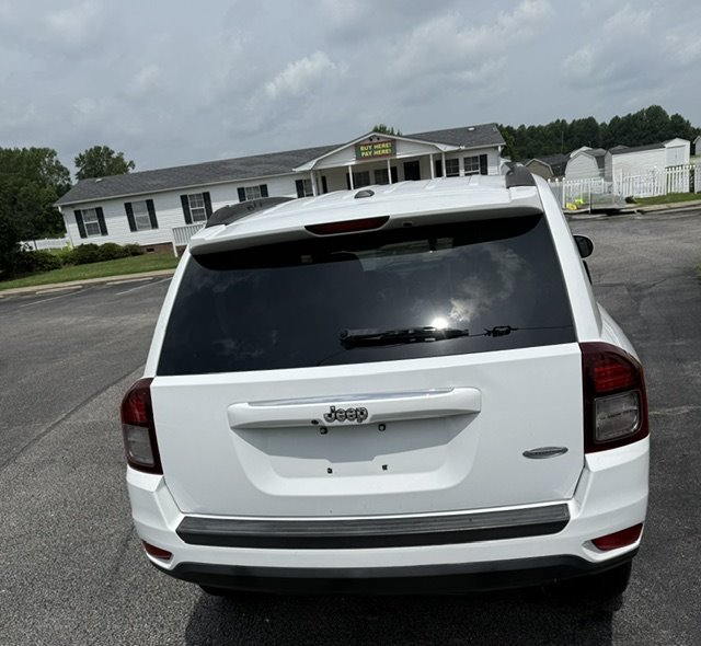 2015 Jeep Compass Latitude - Photo 6